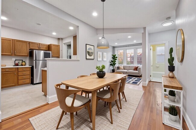 Building Photo - 21 Sutherland Rd