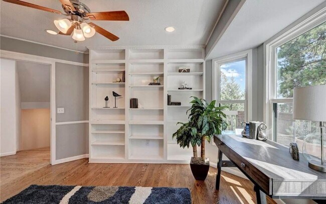 Building Photo - LUX 4BD, 3BA Genesee Mountain Home with 2-...