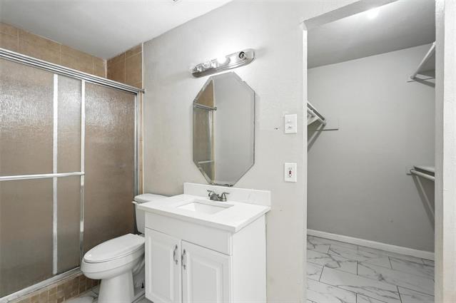 Building Photo - 4212 Ashwood Dr