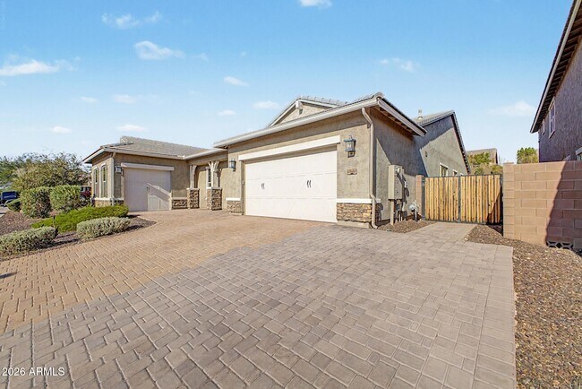 Building Photo - 25469 N 103rd Ave
