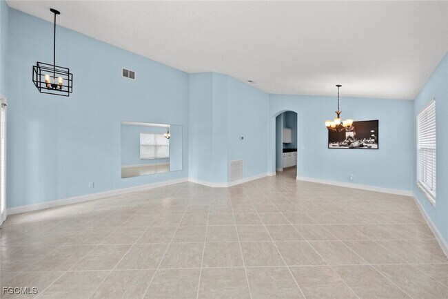 Building Photo - 15817 Beachcomber Ave