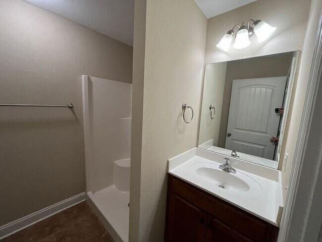 Building Photo - 88 Brown Estates Dr