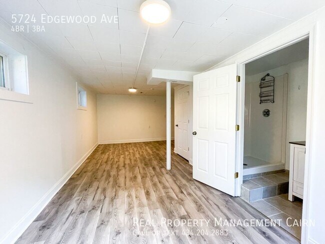 Building Photo - 4 Bed, 2.5 Bath Home -- Over 2k sqft, pati...