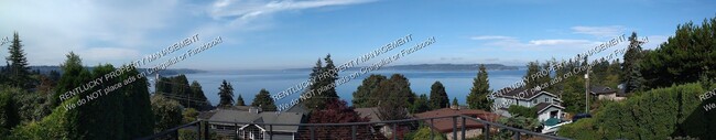 Building Photo - STUNNING VIEWS!! Amazing 4-Bedroom Home w/...