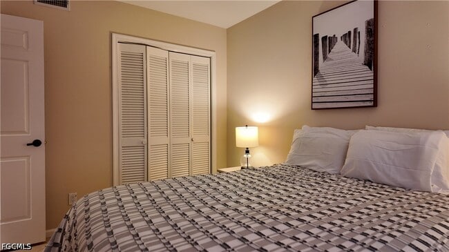 Building Photo - 509 Roma Ct