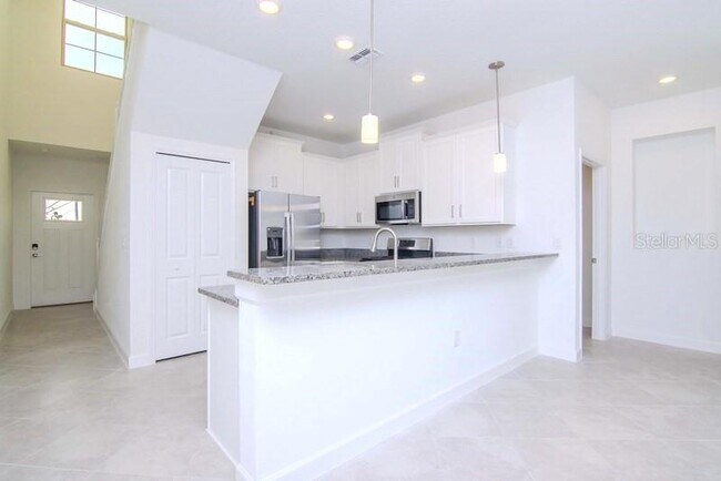 Building Photo - 3172 Bryant Park Dr