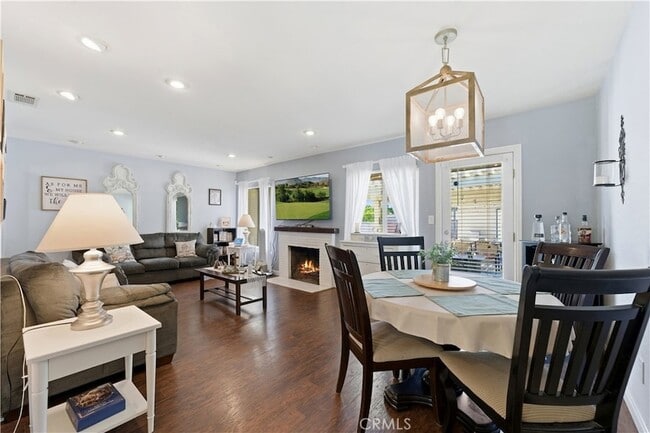 Building Photo - 855 N 3rd Ave