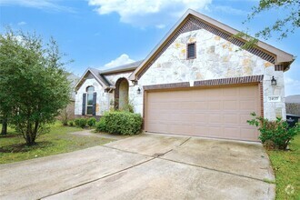 Building Photo - 24127 Cane Fields Rd