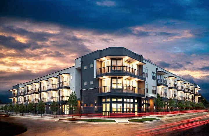 Building Photo - 707 Seale St