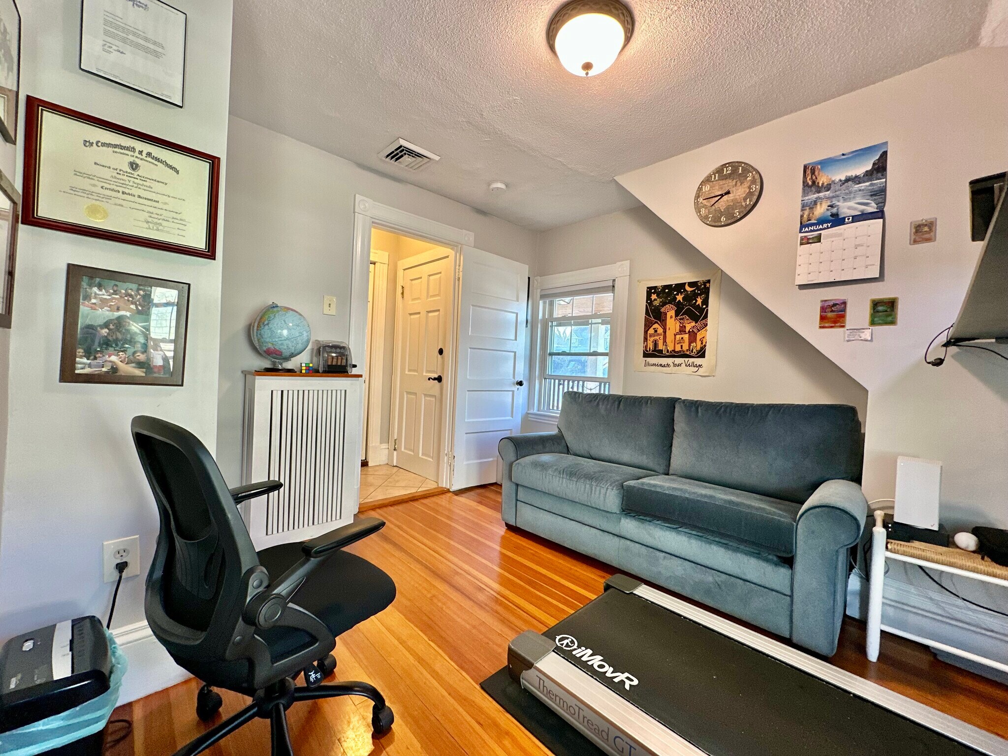 Building Photo - 11 Spring Park Ave