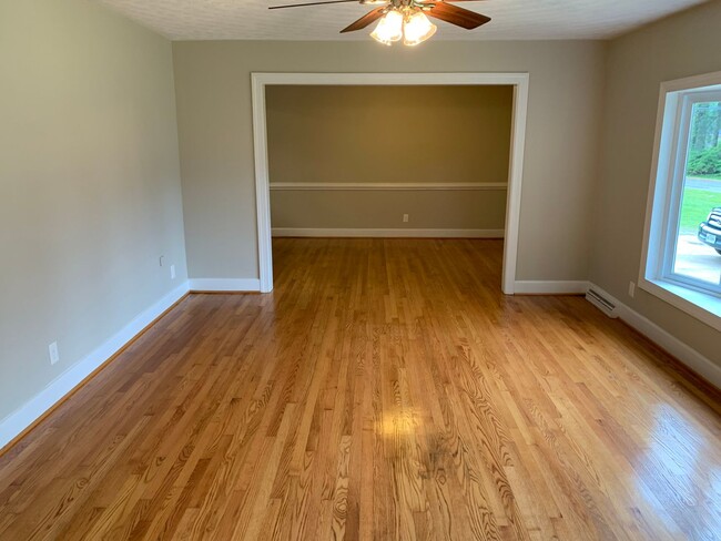 Building Photo - 5801 Craneybrook Ln