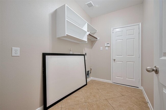 Building Photo - 5627 Granite Falls Ln