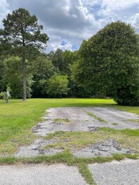 Building Photo - Eagles Landing Mobile Home Park