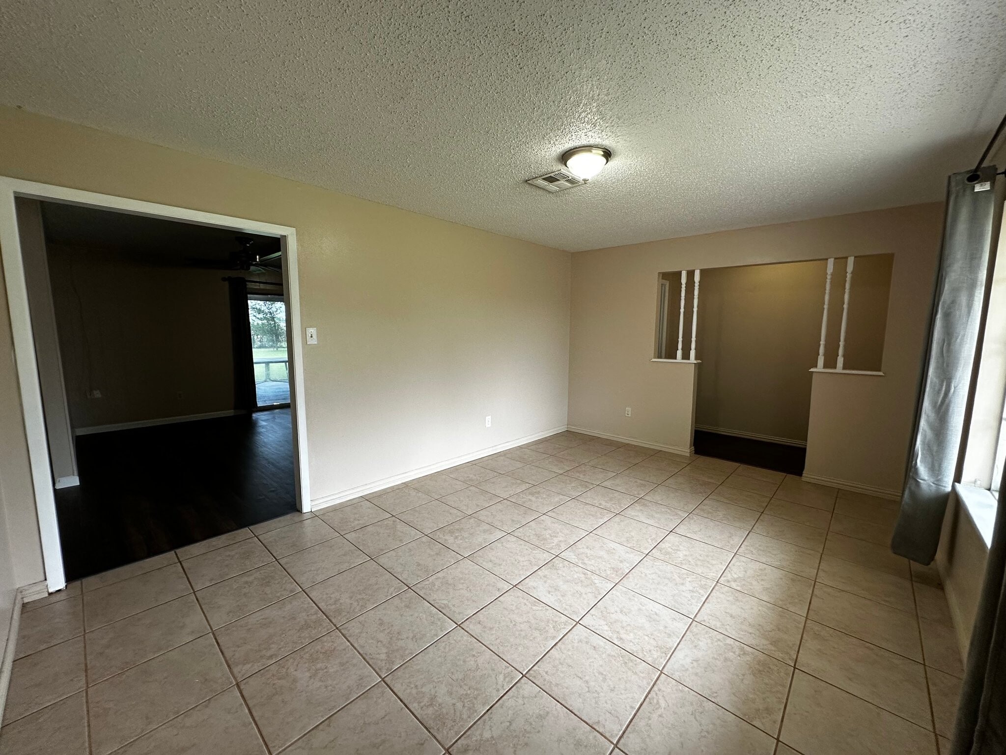 Building Photo - 179 Weldon Dr