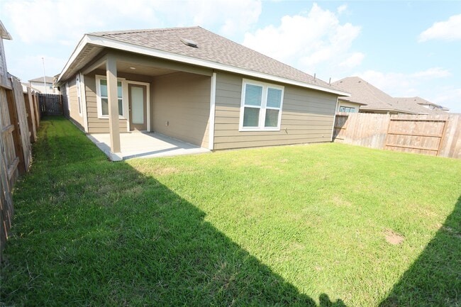 Building Photo - 906 Pismo Ln