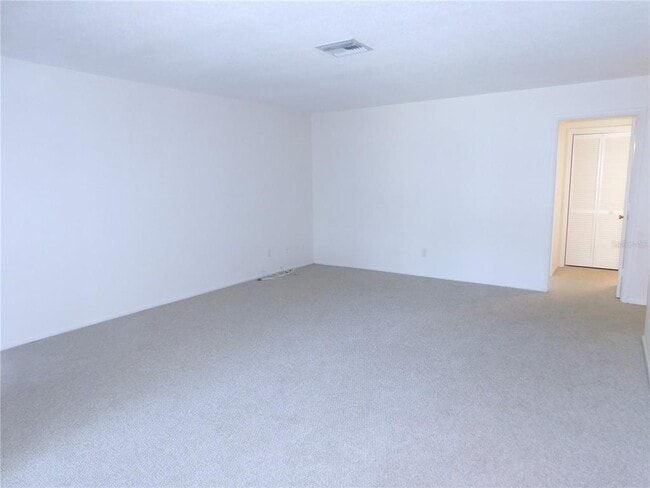 Building Photo - 204 Caryl Way