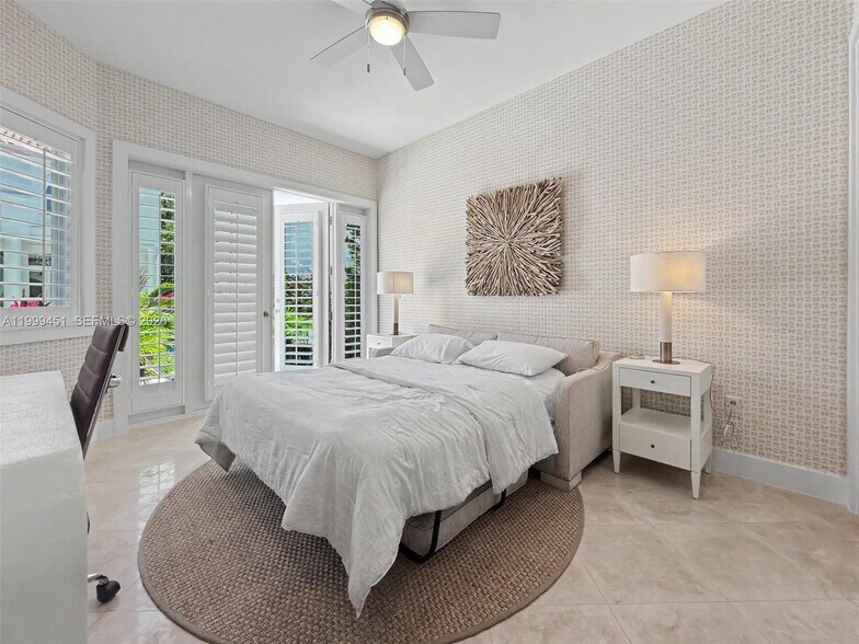Building Photo - 13689 Deering Bay Dr