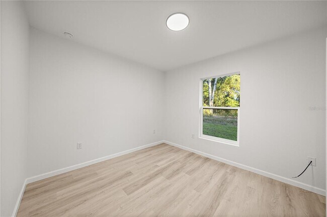 Building Photo - 6303 NW 65th St