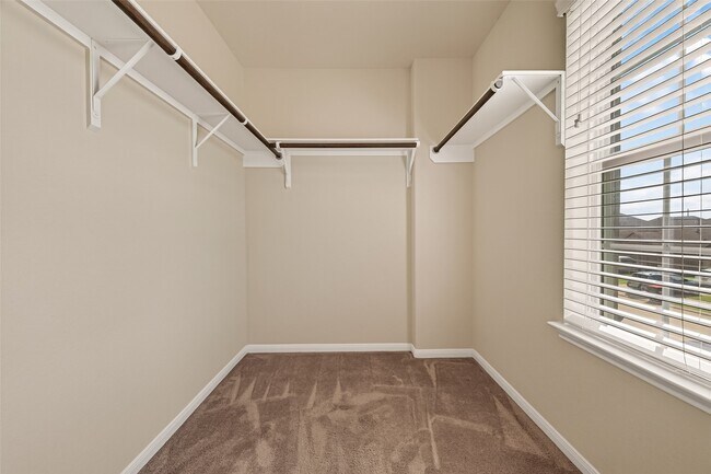 Building Photo - 20702 Iron Timber Ln