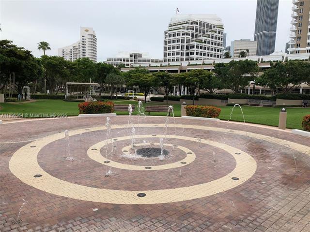 Building Photo - 900 Brickell Key Dr