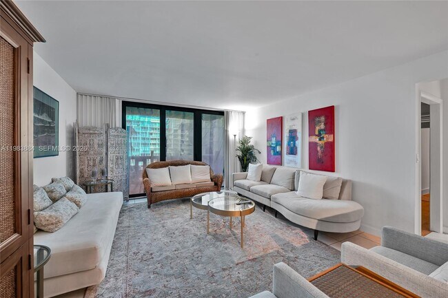 Building Photo - 1111 Crandon Blvd