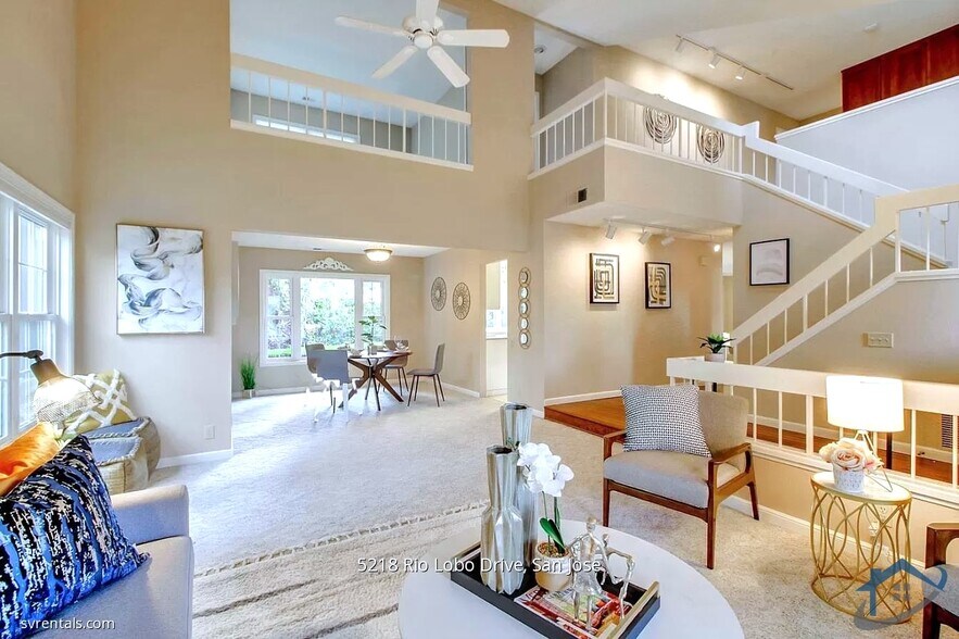Building Photo - 5218 Rio Lobo Dr