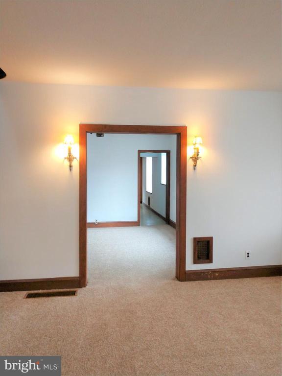 Building Photo - 7738 Ardleigh St