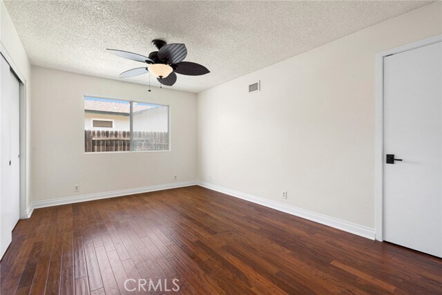 Building Photo - 9391 Westcliff Dr