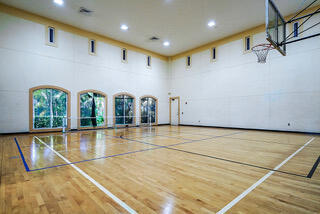 Building Photo - 2204 Tuscany Way