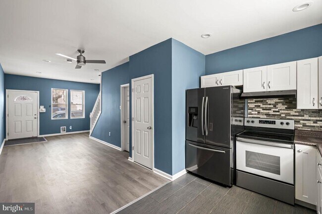 Building Photo - 1510 W York St