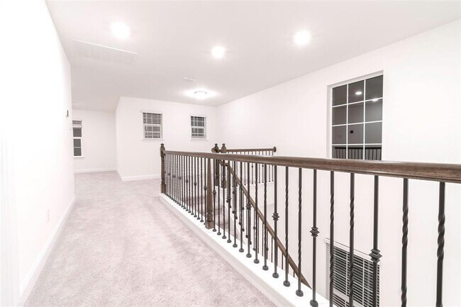 Building Photo - 4509 Acerno St