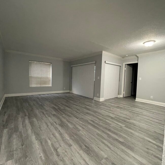 Building Photo - 3427 NW 47th Ave