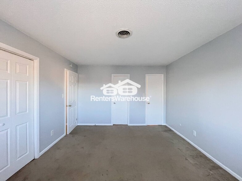 Building Photo - 5775 Albright Dr