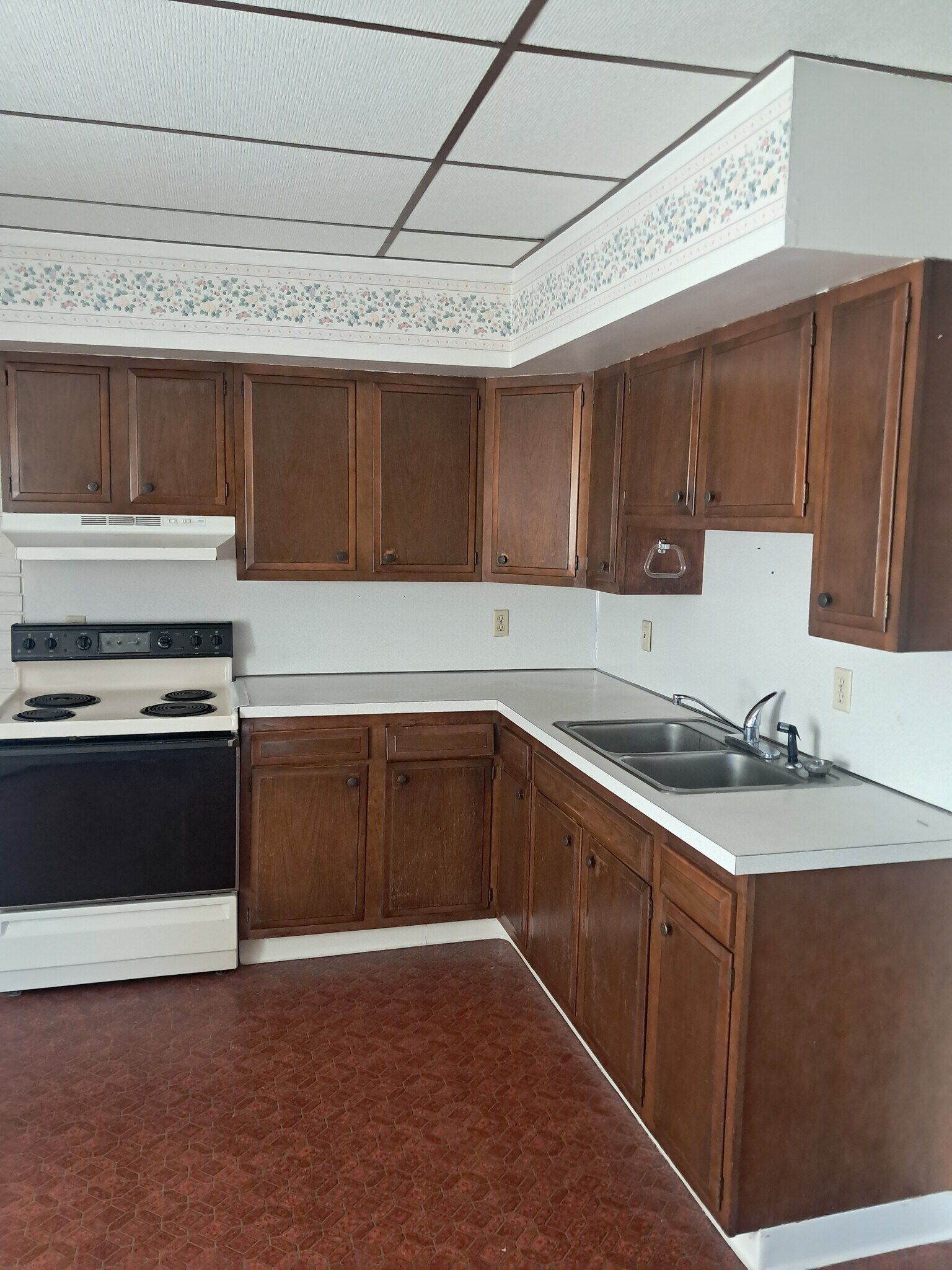 Building Photo - 253 Hudson Ave