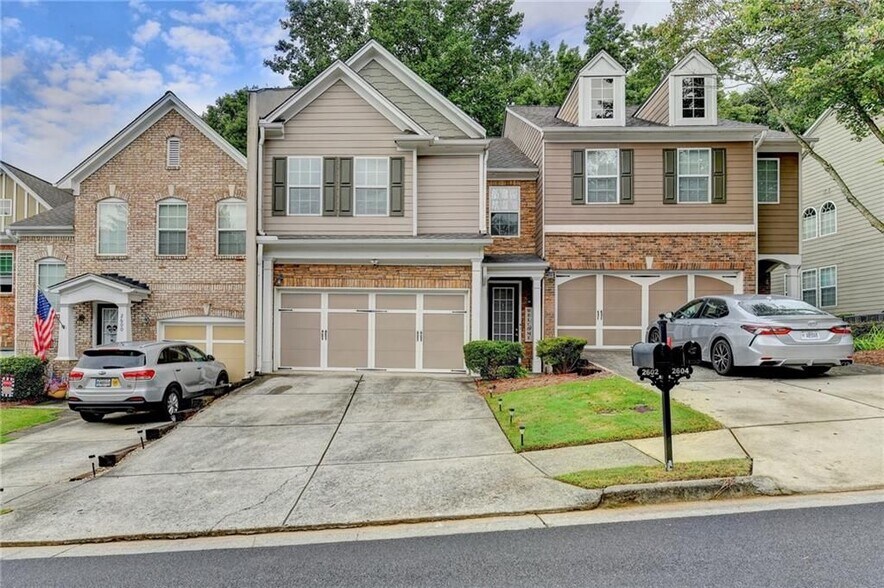 Building Photo - 2602 Pierce Brennen Ct NE