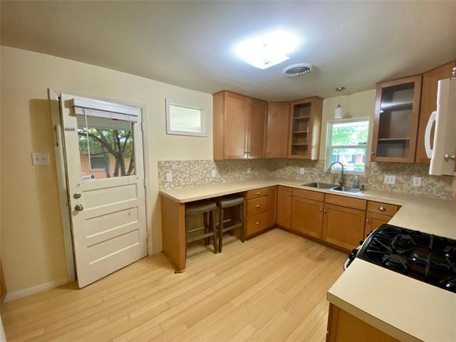 Building Photo - 10457 Solta Dr
