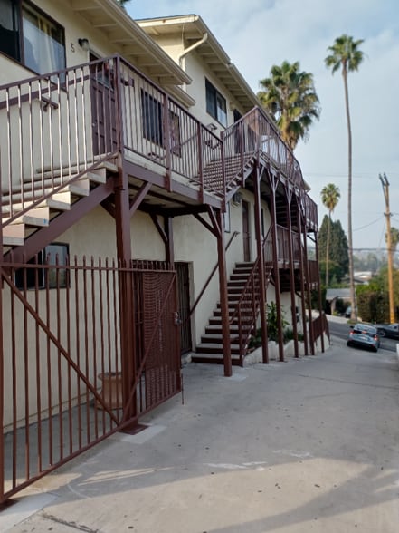 Building Photo - 4772 Templeton St