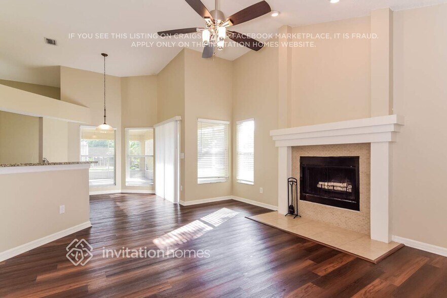 Building Photo - 8923 Breland Dr