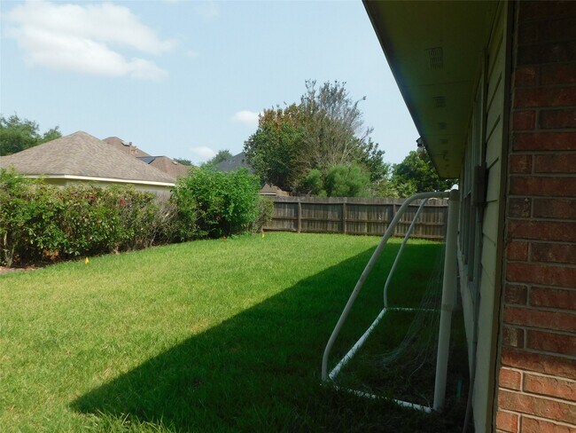 Building Photo - 3334 Pebble Beach Ln