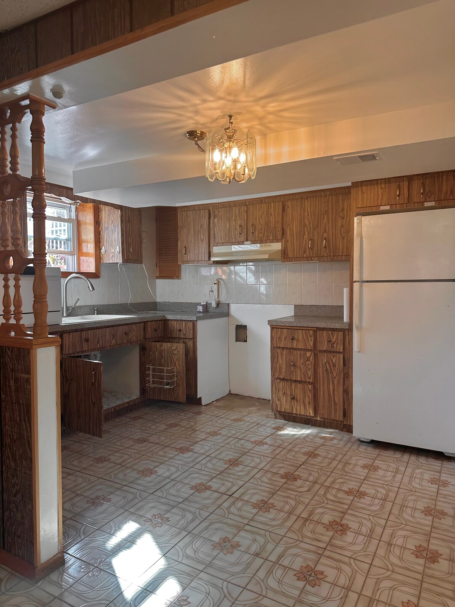 Basement - Kitchen - 3935 N Odell Ave