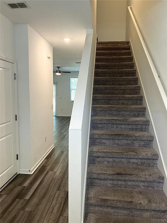 Building Photo - 38061 Elby Ln