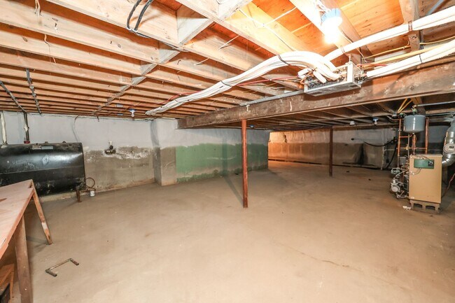 Building Photo - 49 N Amherst Rd