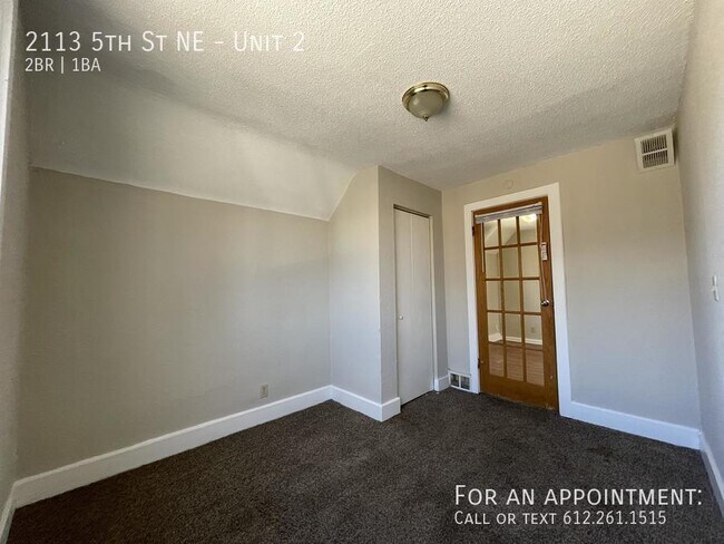 Building Photo - 2113 5th St NE