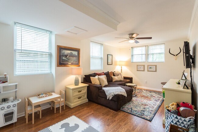 Building Photo - 741 Currituck Dr