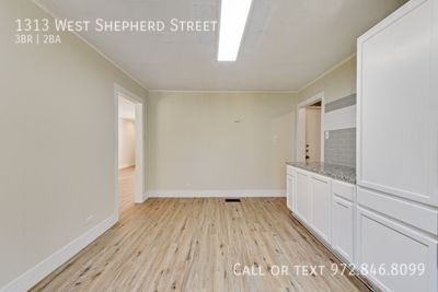 Building Photo - 1313 W Shepherd St