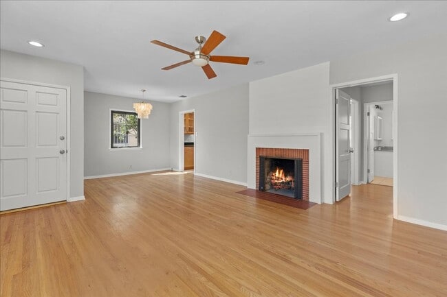 Building Photo - Charming Westchester House with Private Yard