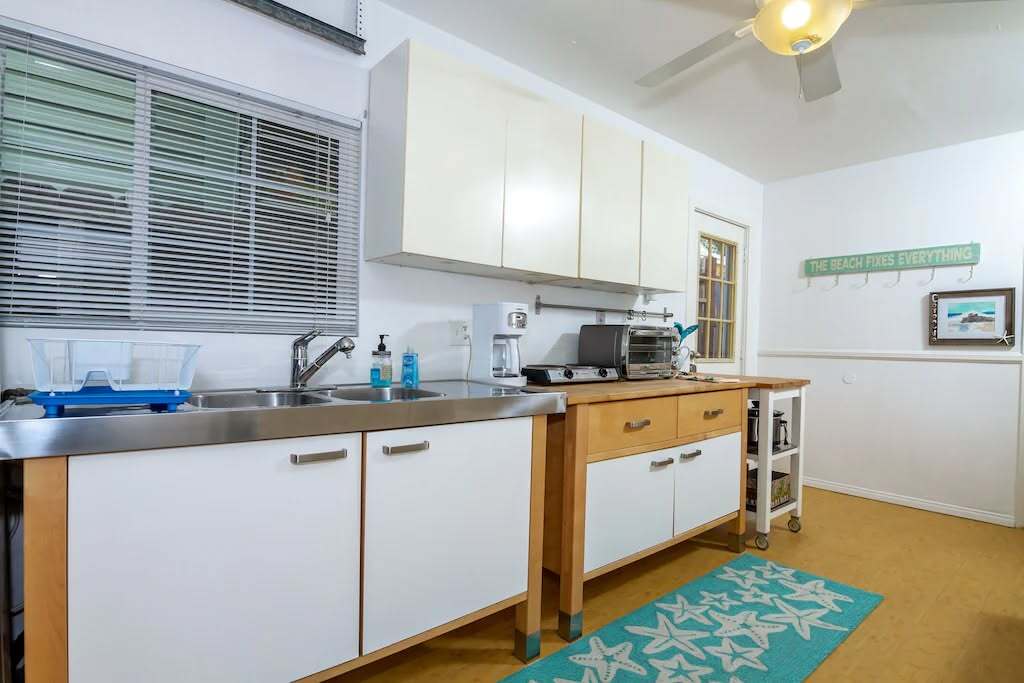 Building Photo - 280 C Ave