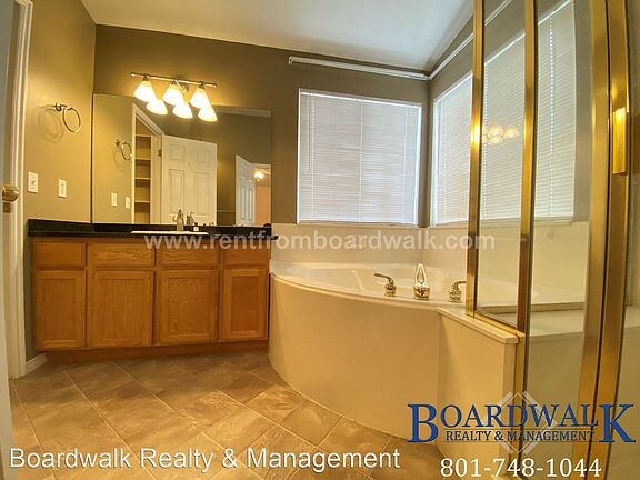 Building Photo - 178 Bridgepark Cir