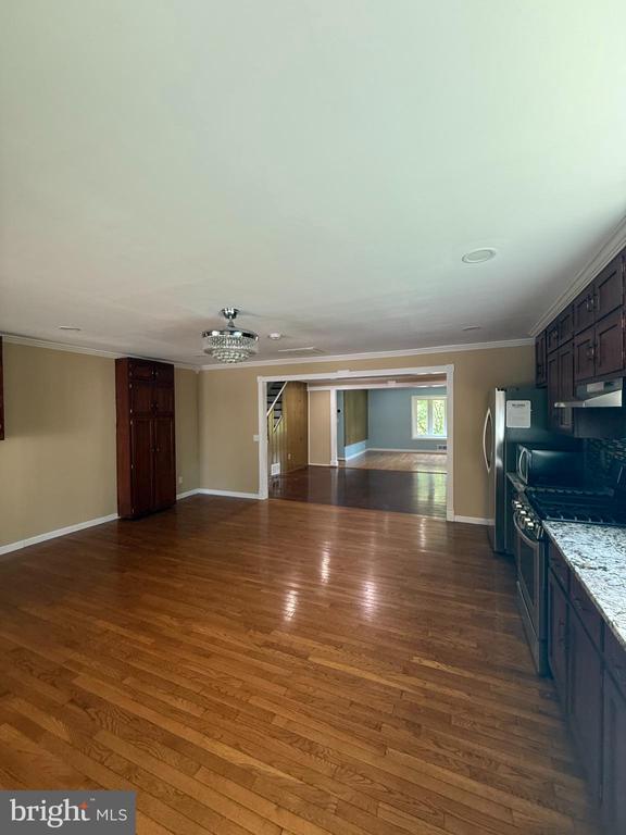 Building Photo - 816 Crothers Ln
