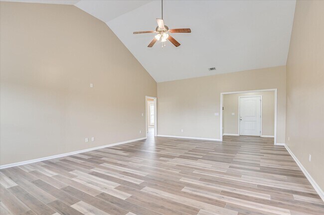 Building Photo - 323 Koweta Way